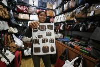china_fake_market.jpg